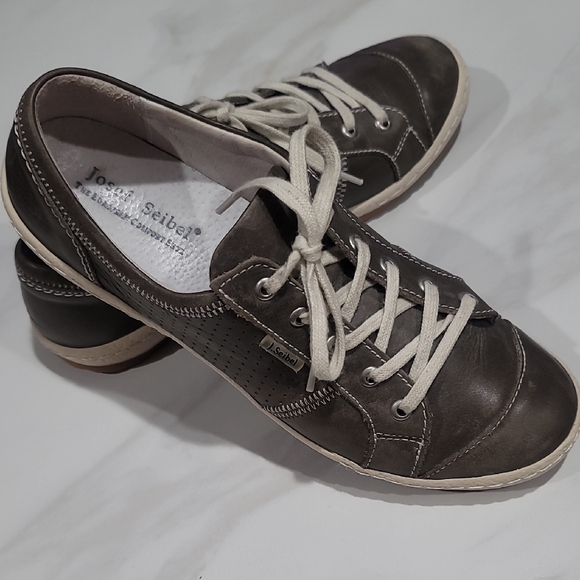 Josef Seibel Women's Dark Gray Lace-Up Sneakers - Picture 1 of 16
